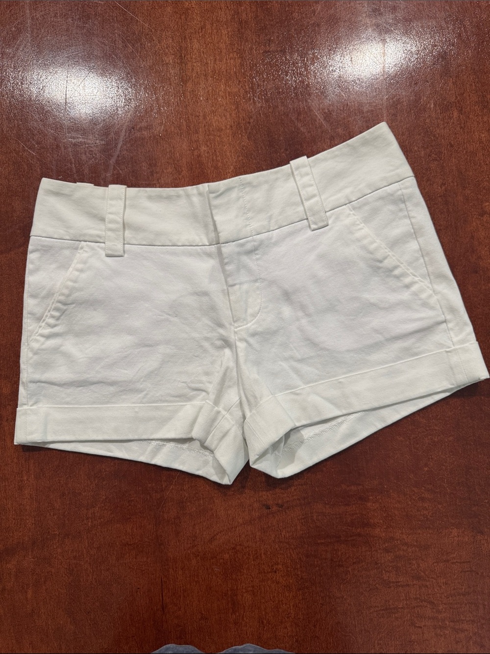 Alice + Olivia White Cady Cuff Cotton Twill Shorts